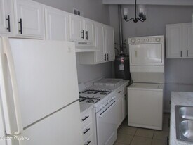 4723 E 1st St in Tucson, AZ - Building Photo
