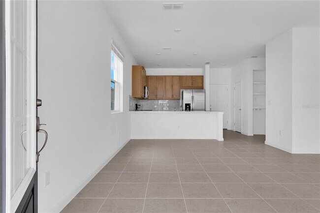 9836 Walkway Dr in Orlando, FL - Building Photo - Building Photo