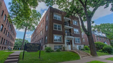 LorWest Flats in St. Paul, MN - Foto de edificio - Building Photo