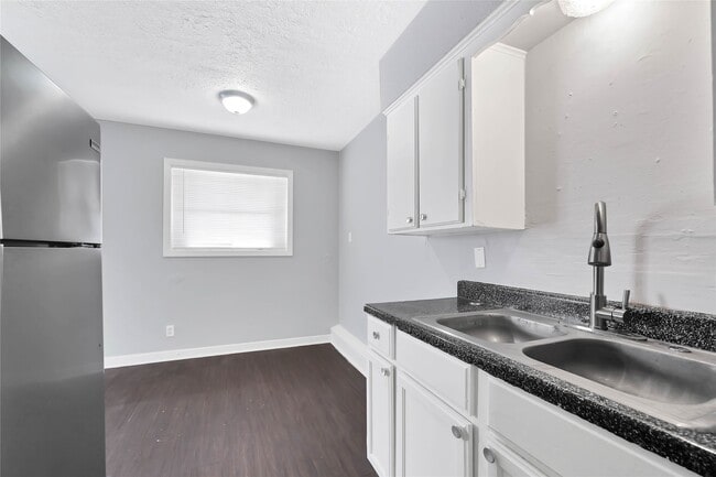 property at 5532 Eskridge St