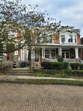 6369 Sherman St in Philadelphia, PA - Building Photo - Building Photo