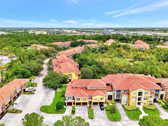 5551 Bentgrass Dr in Sarasota, FL - Foto de edificio - Building Photo