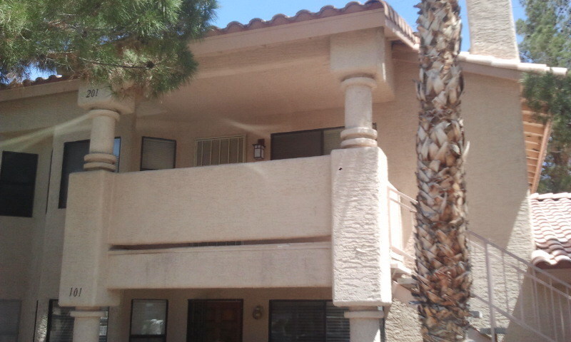 1000 Falconhead Ln in Las Vegas, NV - Building Photo