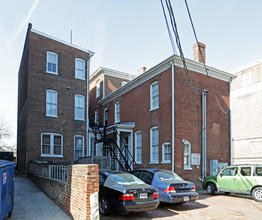 2 E Franklin St in Richmond, VA - Building Photo - Building Photo