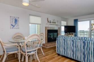 2102 Surfrider Ct in Kure Beach, NC - Building Photo - Building Photo