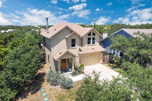 10103 Twin Lake Loop in Dripping Springs, TX - Building Photo