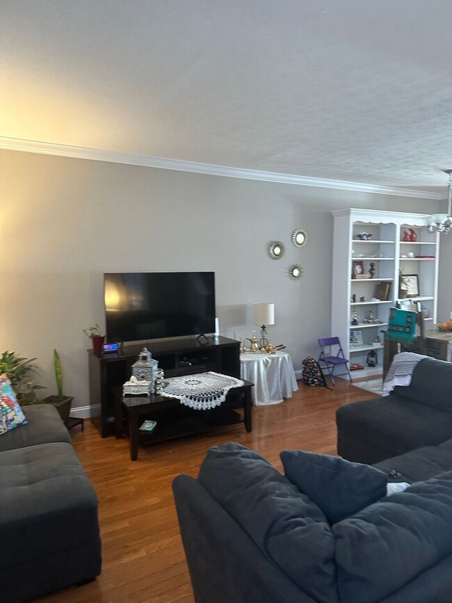 360 Blue Stone Hills Dr in Harrisonburg, VA - Building Photo - Building Photo