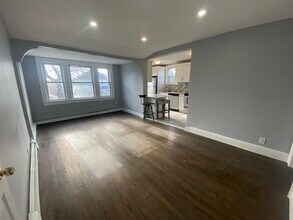 50 E Hudson St in Long Beach, NY - Building Photo - Building Photo