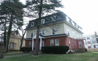 900 Watchung Ave in Plainfield, NJ - Building Photo