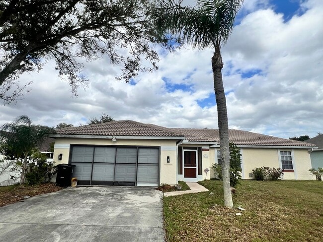 5110 NW Erskin Terrace in Port St. Lucie, FL - Building Photo - Building Photo
