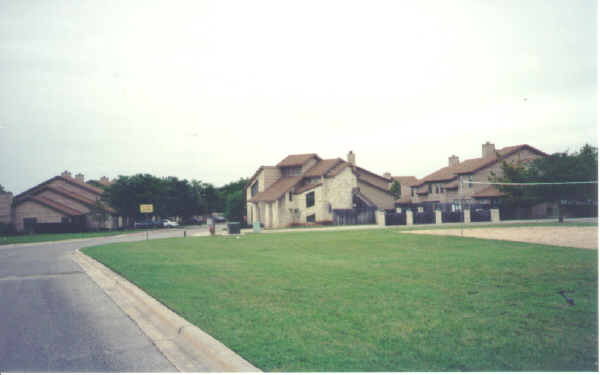 Sweetbriar Two Garden Homes in Austin, TX - Building Photo - Building Photo