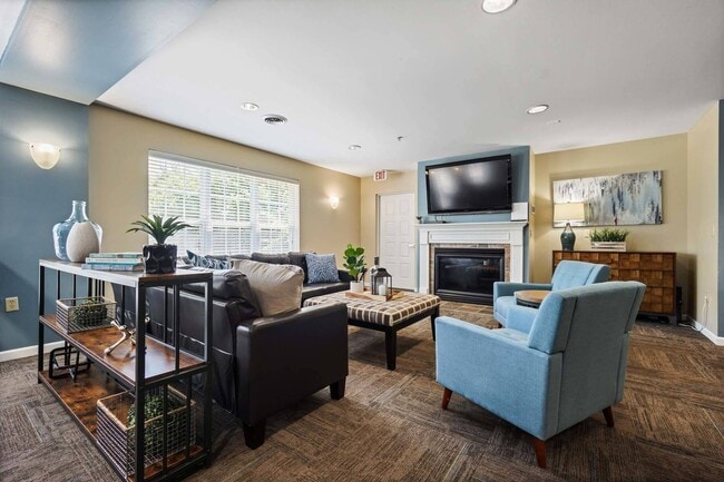 Barrington Place in Madison, WI - Building Photo - Building Photo