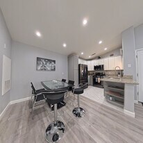 5415 W Harmon Ave in Las Vegas, NV - Building Photo