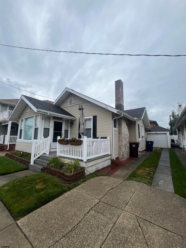 15 N Melbourne Ave in Ventnor City, NJ - Building Photo - Building Photo
