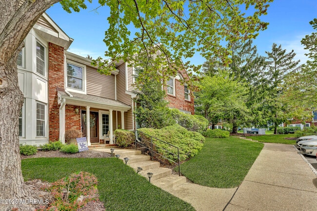 43 Woodledge Ct in Rockaway, NJ - Building Photo - Building Photo