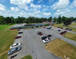 2 Cambridge Lane, Unit 15 in Clinton, NY - Building Photo