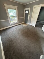 721 California Ave in South Bend, IN - Building Photo