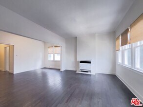 1532 Rosalia Rd in Los Angeles, CA - Building Photo - Building Photo