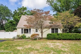 1241 1st Ave in Manchester, NJ - Building Photo