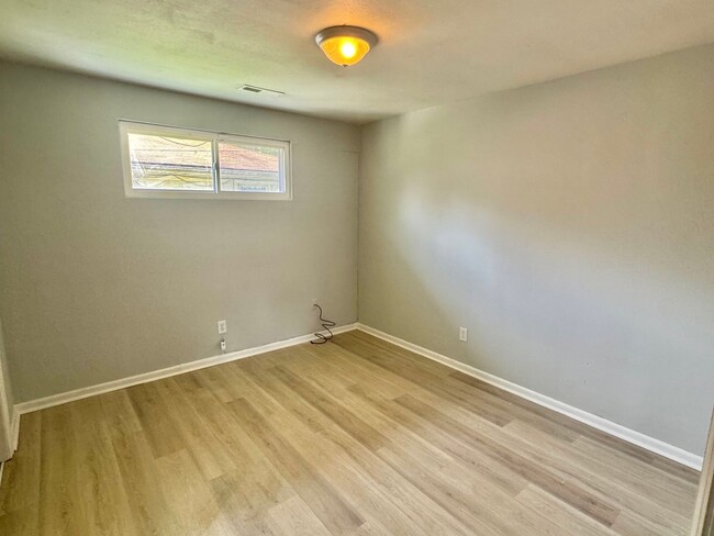 property at 314 Woodview Ave