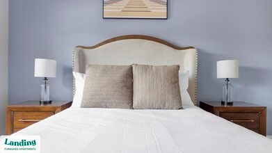 100 Crossing Blvd, Unit 907 in Mcdonough, GA - Foto de edificio - Building Photo