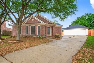 1646 Martin Lake Dr in Richmond, TX - Building Photo