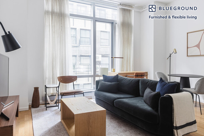 property at 18 W 48th St