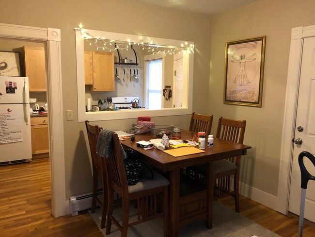 206 Jewett St, Unit 3 in Manchester, NH - Foto de edificio - Building Photo