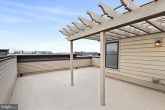 44742 Tiverton Sq in Ashburn, VA - Building Photo - Building Photo