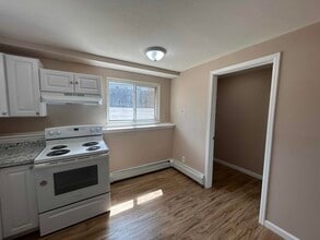 1709 Hampton S in Colorado Springs, CO - Building Photo - Building Photo