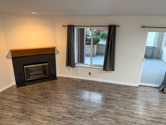 property at 1926 Fairview Ave E