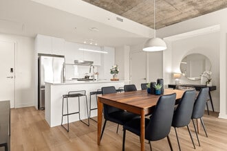 Lumeo Sud Appartements in Brossard, QC - Building Photo - Building Photo