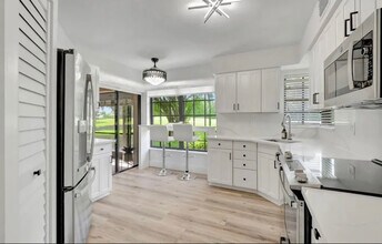 17372 Boca Club Blvd in Boca Raton, FL - Building Photo - Building Photo