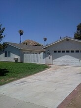 2979 Berkeley Rd in Riverside, CA - Building Photo - Building Photo