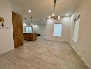 510 Deer Path Lp in Laredo, TX - Building Photo - Building Photo