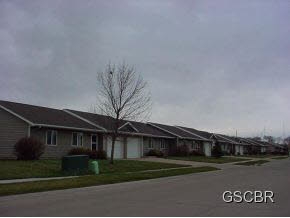 Evergreen Park Apartments in South Sioux City, NE - Foto de edificio