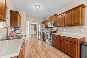 3234 Austin Ave in New Bern, NC - Building Photo - Building Photo