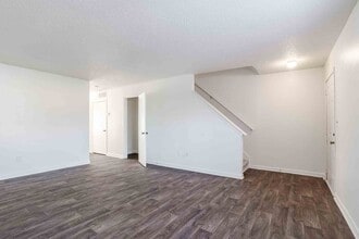 Piedmont Pointe in Mooresville, NC - Building Photo - Building Photo