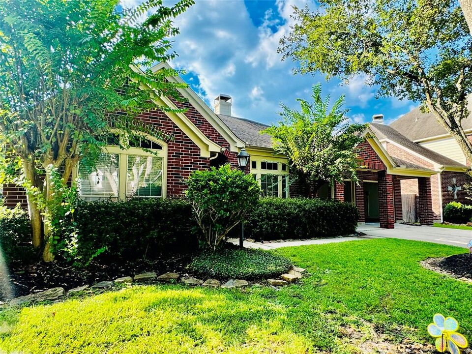 3129 Red Maple Dr in Friendswood, TX - Building Photo