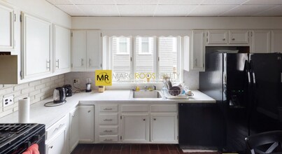 14 Dow St, Unit 1 in Somerville, MA - Foto de edificio - Building Photo