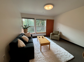 Nordheim Court UW Student Apartments in Seattle, WA - Foto de edificio - Building Photo