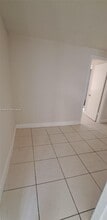 1362 SW 2nd St in Miami, FL - Building Photo - Building Photo