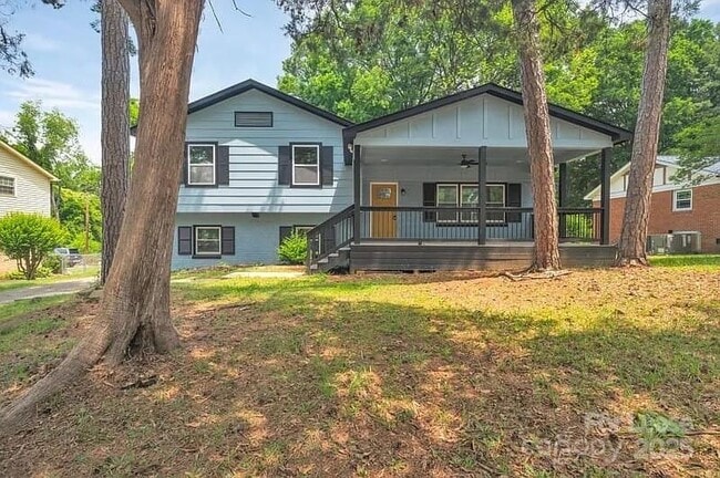 property at 1001 Archdale Dr