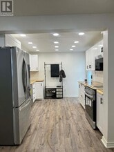 20 Meadowland Ave in Barrie, ON - Building Photo - Building Photo