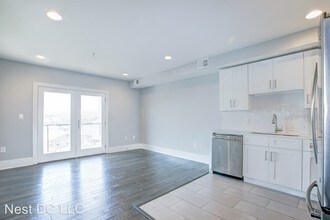 1827 Benning Rd NE in Washington, DC - Building Photo - Building Photo