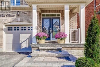 57 Lampkin St in Georgina, ON - Building Photo - Building Photo