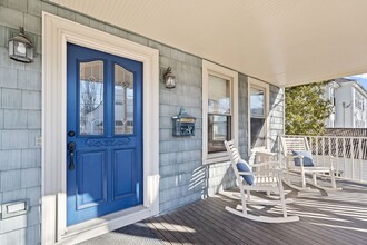 7 Sweetser Ave in Reading, MA - Building Photo - Building Photo