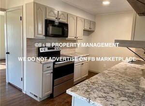 2947 S 8th Terrace in Kansas City, KS - Building Photo - Building Photo