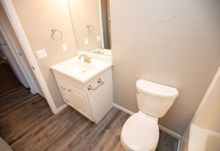 Brandon Manor in Perrysburg, OH - Building Photo - Building Photo