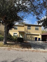 2013 Ashley Lakes Dr in Odessa, FL - Building Photo